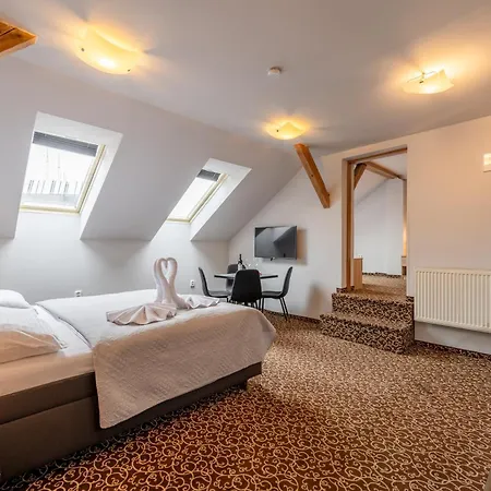 Hotel Brixen-3